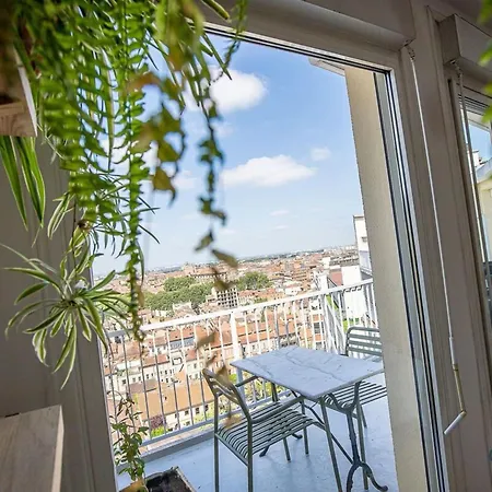 Montaudran Place Dupuy - Vue Panoramique -metro *